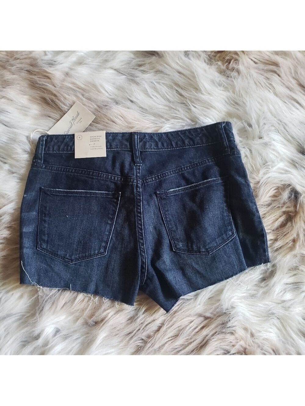 High Rise Comfort Stretch Short Short - Picture 2 of 3